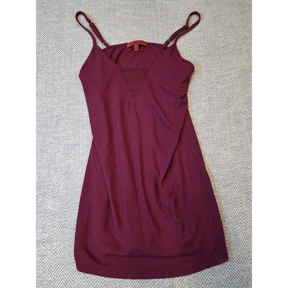 Red by BKE Mini Dress Women's Small Burgundy Ribbed Sleeveless Mesh Inset V-Neck